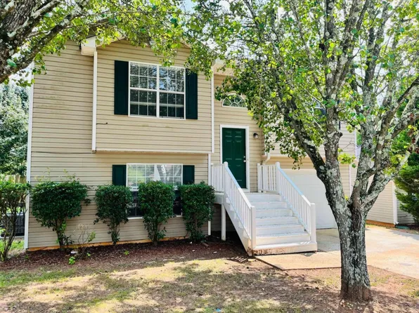 3346 Homeward Trl, Ellenwood, GA 30294