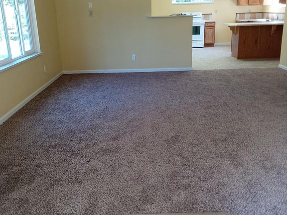 livingroom, kitchen