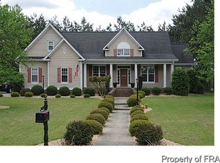 2724 Creekdew Ct, Fayetteville, NC 28306