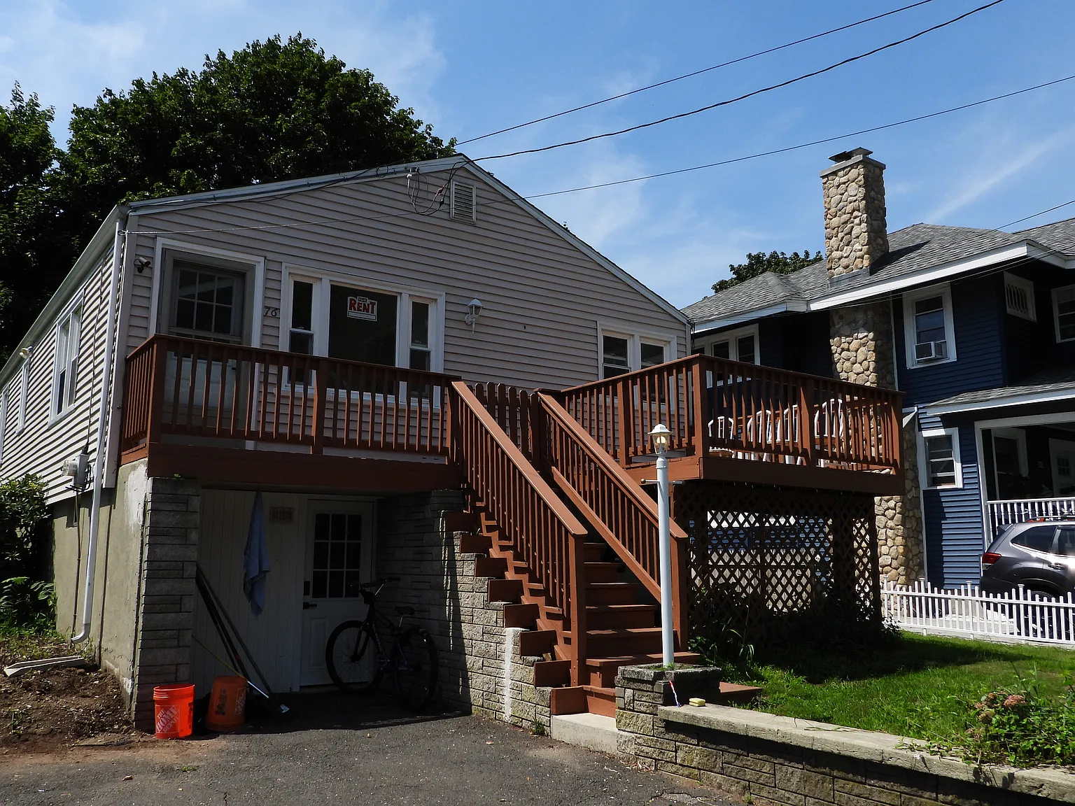 3 bed, 1450 sqft, $3,525 — Photo 2