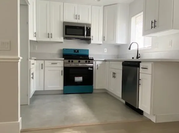 12411 Osborne St Unit 95, Pacoima, CA 91331