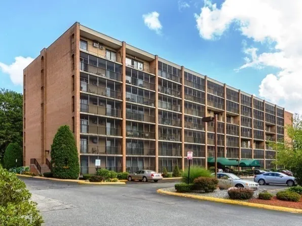 235 Winthrop St APT 4410, Medford, MA 02155