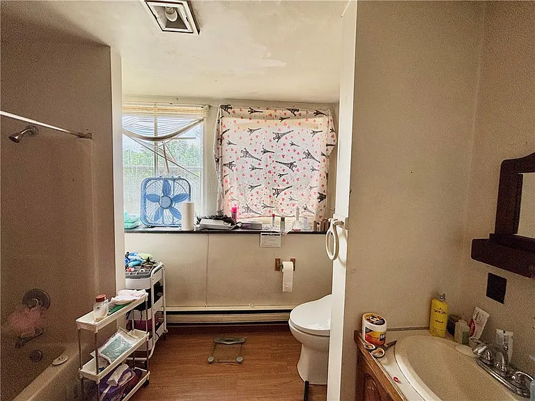 4033 W Grant St #2 — Photo 6