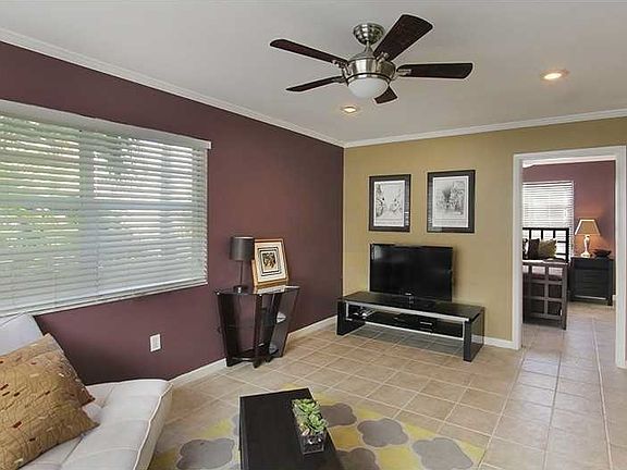 4th image of 1337 Euclid Ave #2007