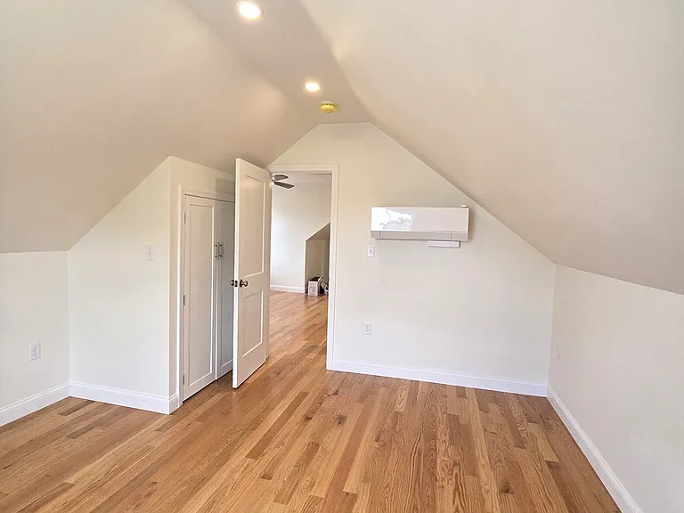 37 Winter St #2 — Photo 14