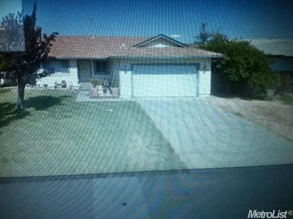 19 Herbosa Vista Ct, Sacramento, CA 95824