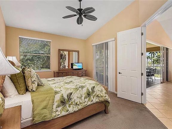 5th image of 5-202 Ascot Dr #5-202