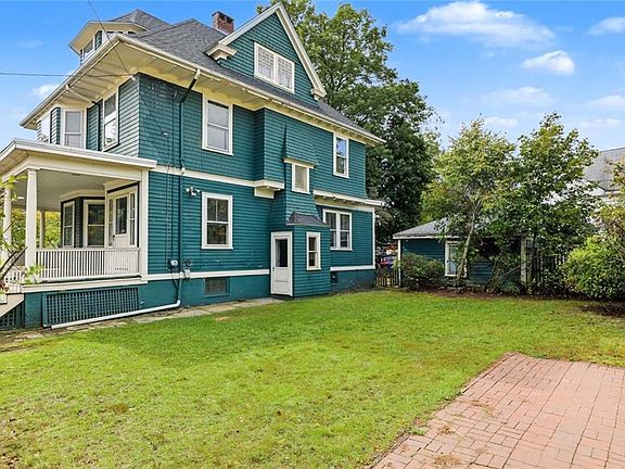 2nd image of 71 Bernard St