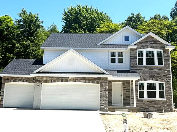 4515 Luther Path St, Joseph, MI 49085