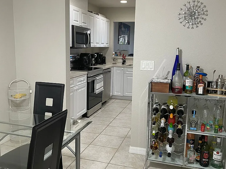 419 SW 4th St — Photo 11