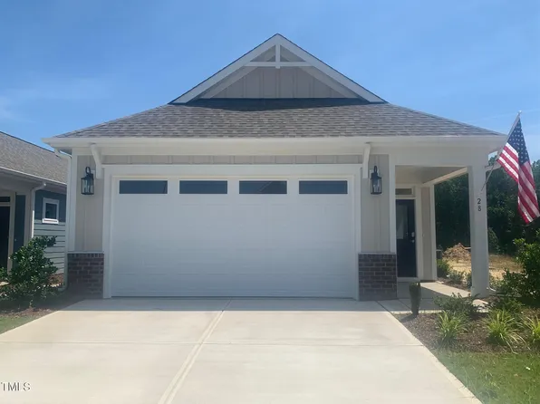 28 Carteret Ct, Clayton, NC 27527