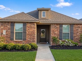 1110 Foxtail Dr, Baton Rouge, LA 70820