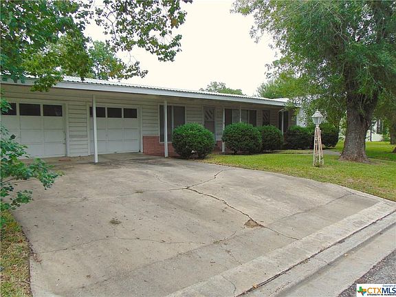 2nd image of 102 Rick Dr