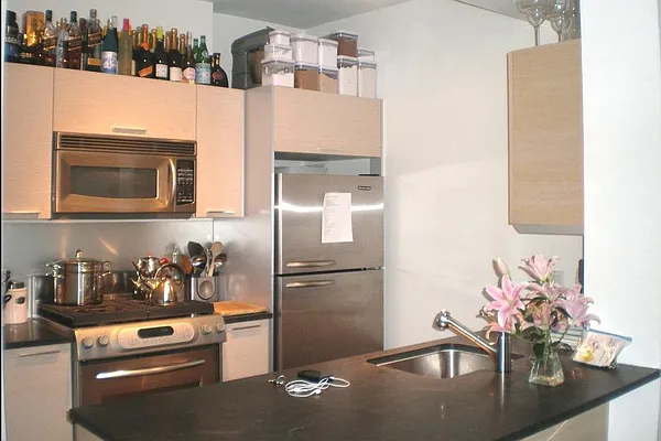 Rented by Corcoran | media 21