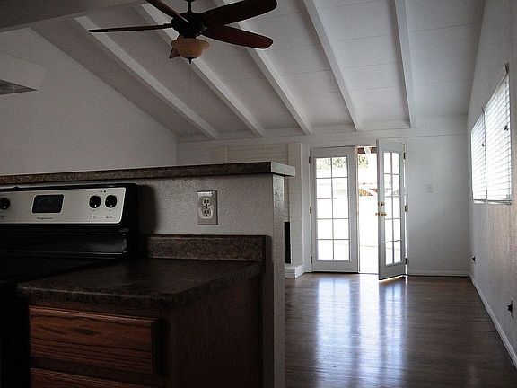 Kitchen / Living Room
