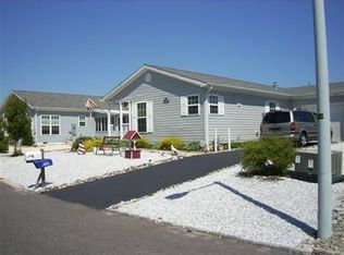 106 Oak Ridge Ln, Stafford Twp, NJ 08050