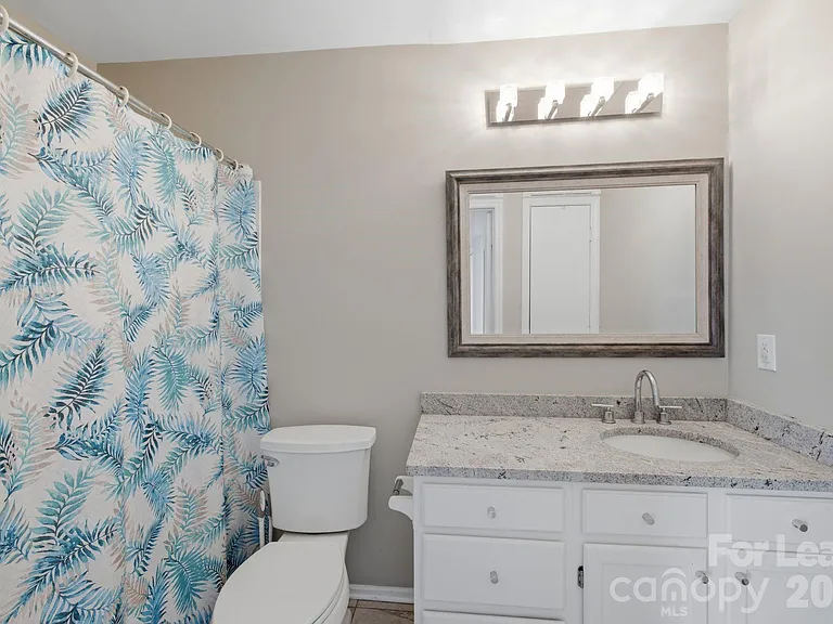 18841 Vineyard Point Ln — Photo 17