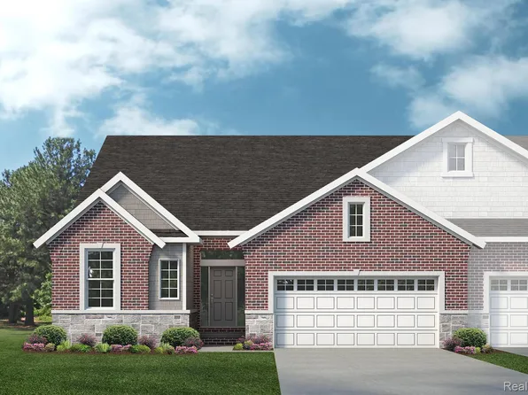 61737 Courtland Dr, South Lyon, MI 48178