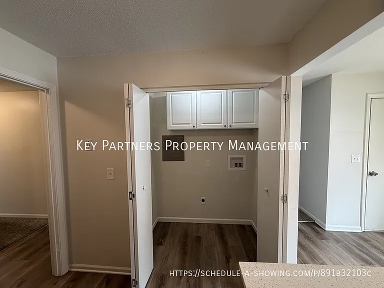 8833 Glenwood St #18 — Photo 9