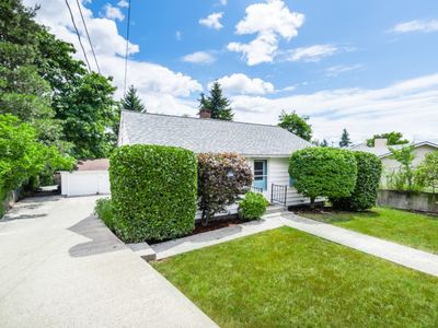 13740 10th Ave SW, Burien, WA, 98166