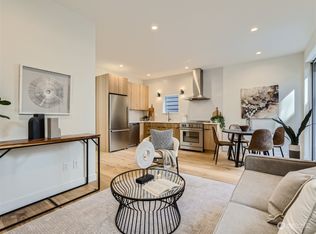 9221B 3rd Ave NW, Seattle, WA 98117