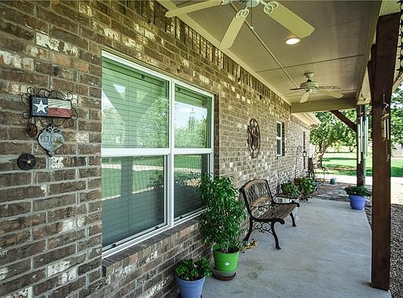 3rd image of 3330 Crook Ct