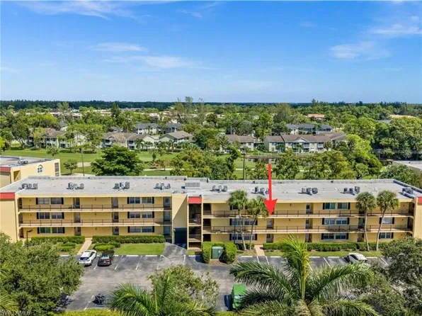 1084 Forest Lakes DR #206, NAPLES, FL 34105