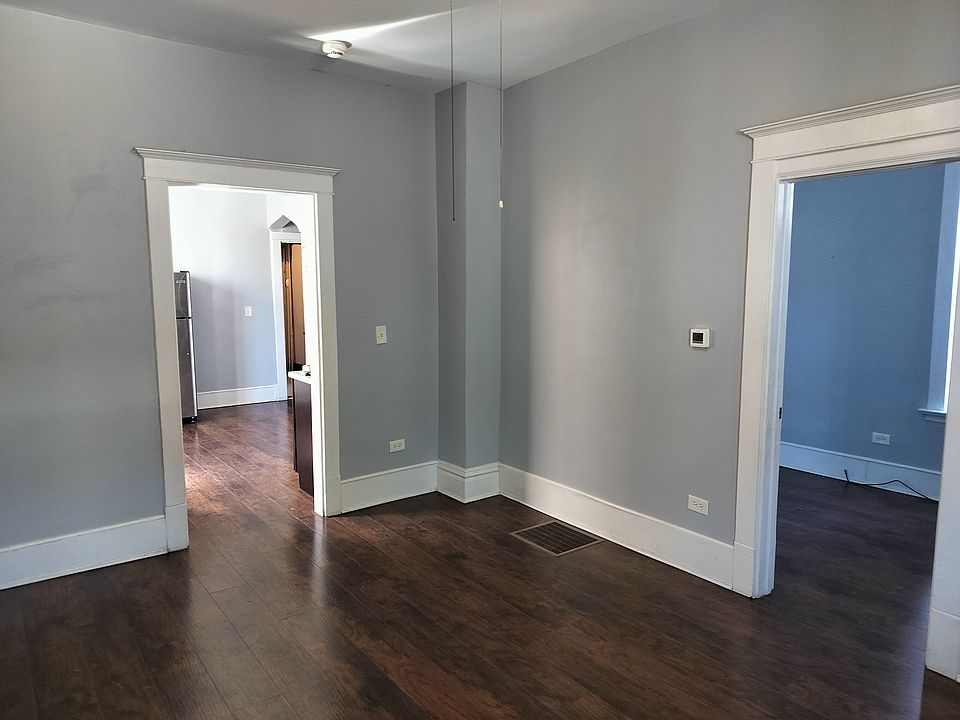 1st image of 2846 W 21st Pl