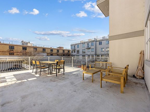 2nd image of 3144 Emmons Ave APT 109