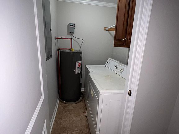 5th image of 306 Sisk Ave