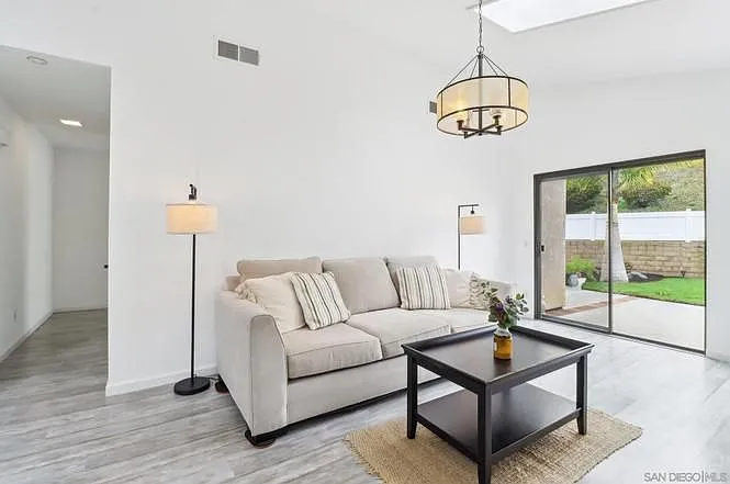 6872 Shearwaters Dr — Photo 22