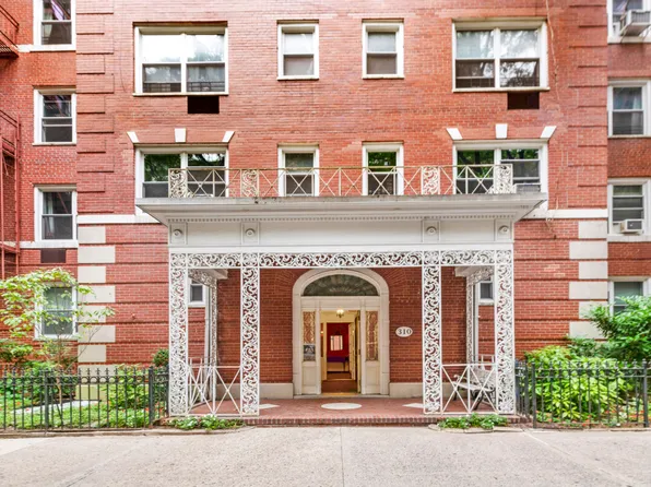 310 West 55th Street 6K image 5 of 6