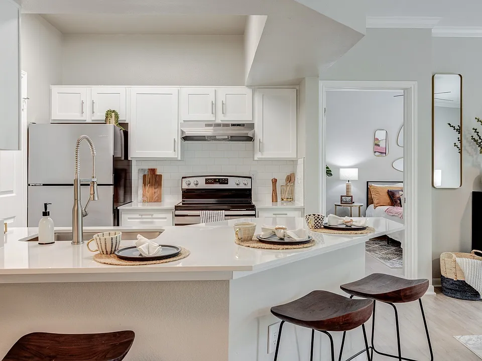 Newly Renovated Kitchen with Quartz Countertops