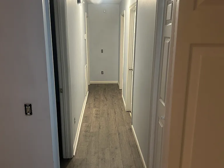 519 Snyder Ave — Photo 7