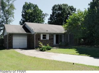 133 Holly Ln, Raeford, NC 28376
