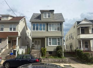 178 Hobson St, Newark, NJ 07112