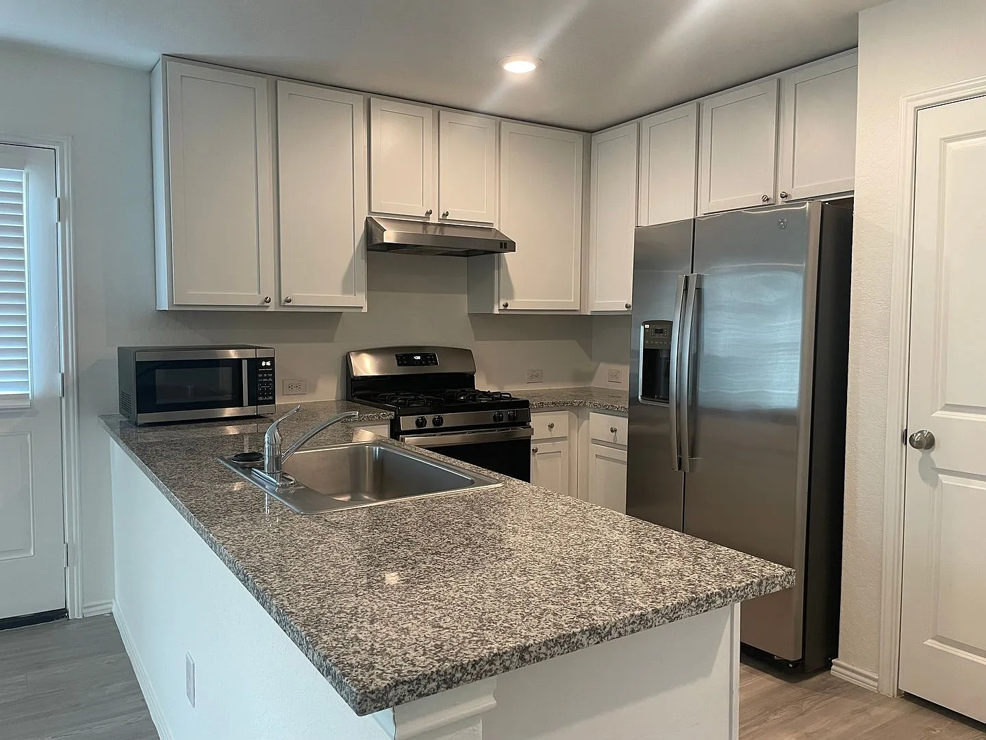 10311 Devon Wheel, San Antonio TX, 78254 — Photo 4