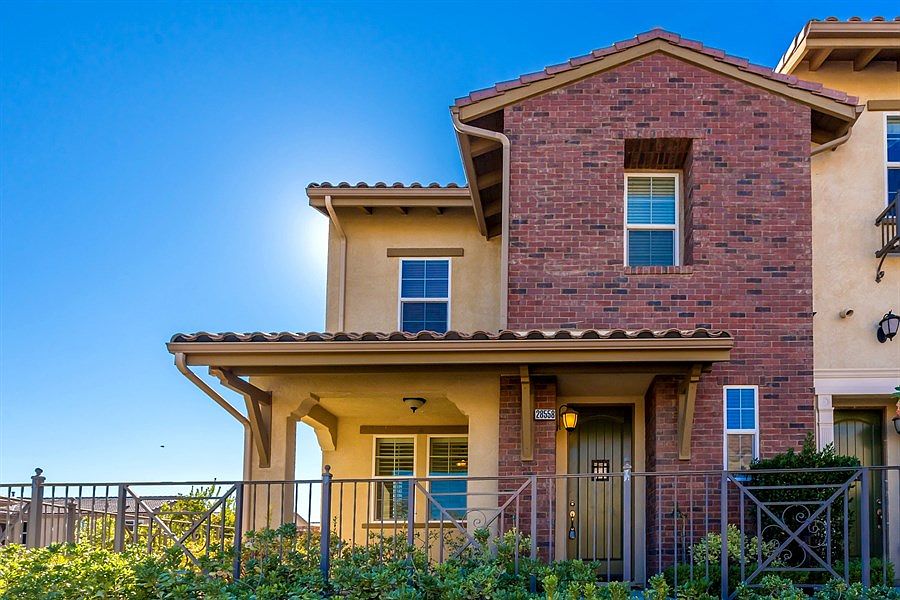 1st image of 28558 Herrera St