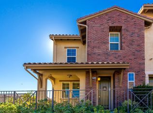 28558 Herrera St, Santa Clarita, CA 91354