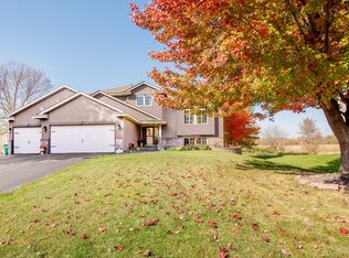 22940 Rachael Dr, Rogers, MN 55374