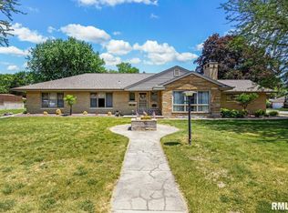 124 S Kansas Ave, Morton, IL