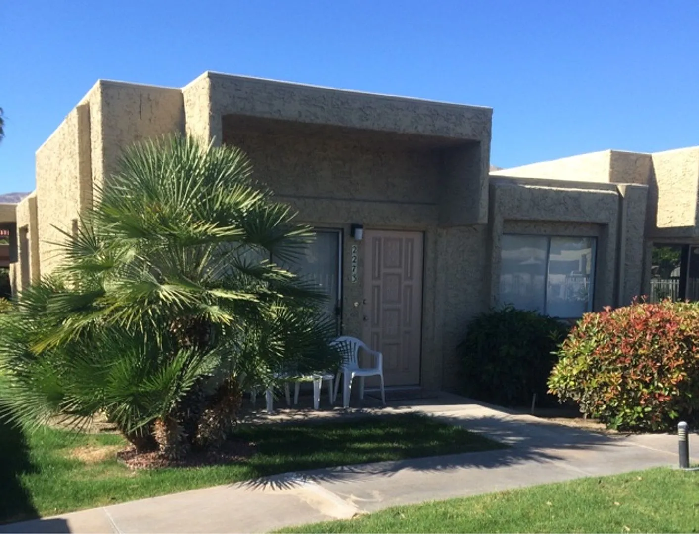 Available Now! 2 Bedroom 2 Bathroom Condo In Palm Springs! — Photo 2