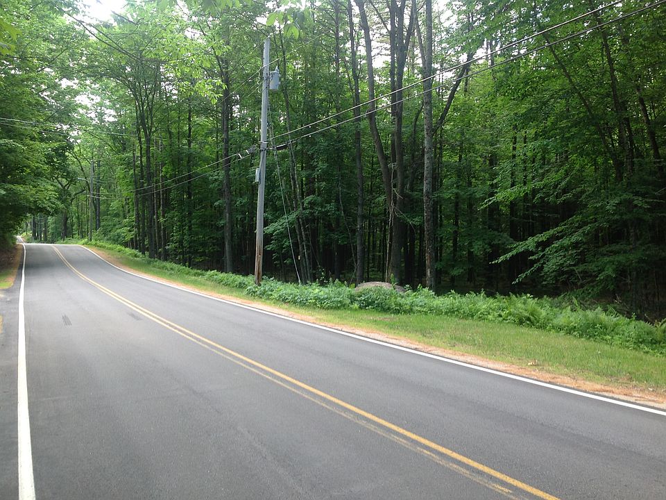 2nd image of 902 Hurricane Mountain Rd
