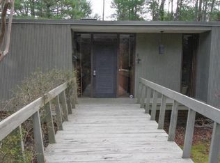 1100 E Massachusetts Ave, Southern Pines, NC 28387