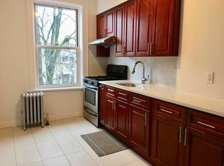 87-24 86th St FLOOR 2, Woodhaven, NY 11421