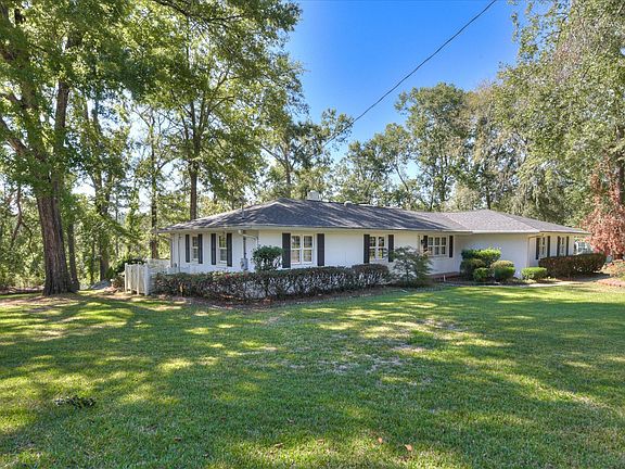 4th image of 2902 Pineview Road