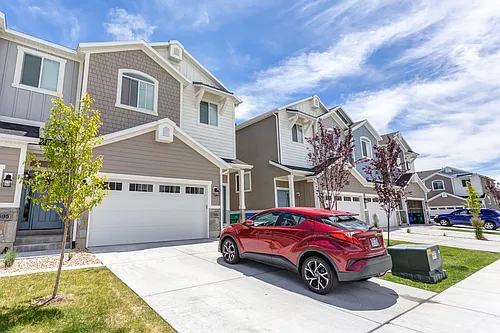 701 S 1840 W Photo 1