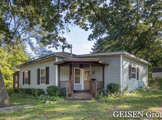 301 W Judd St, Greenville, MI 48838