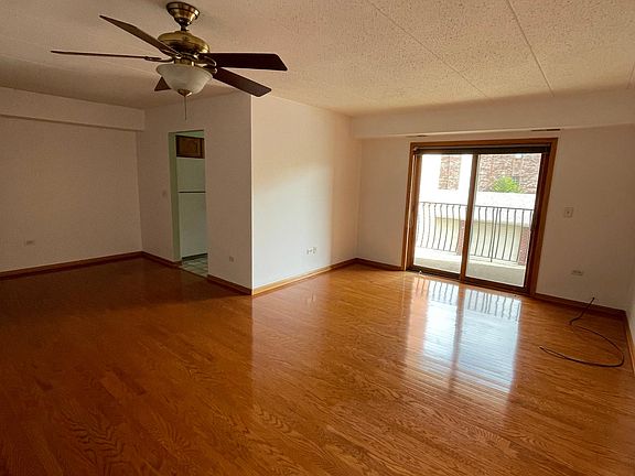 3rd image of 11112 E Cove Cir Unit 2B