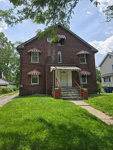 3312 E Manhattan Blvd #3 Photo 1
